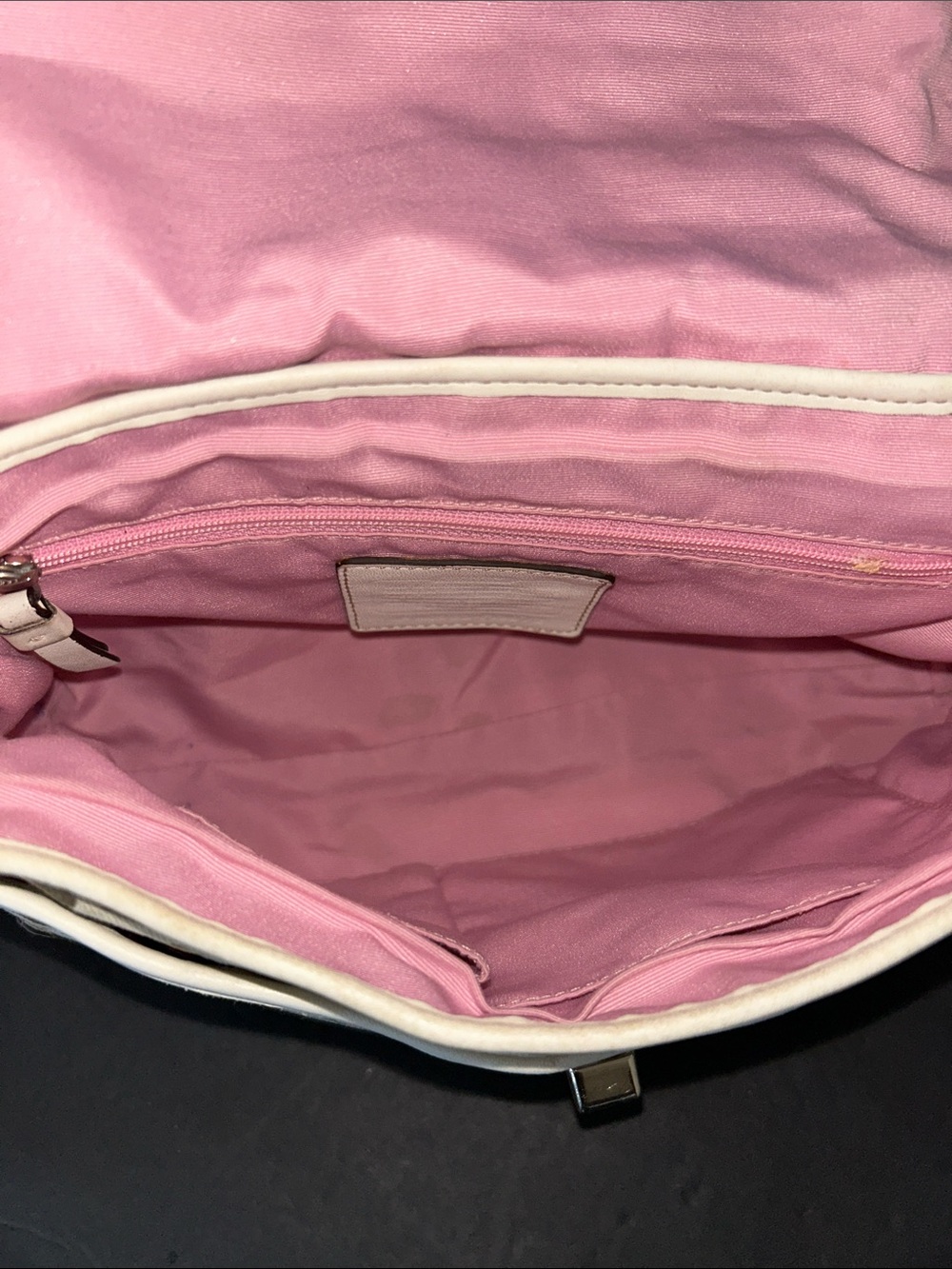 Vintage Coach Soho (or Hamptons) Signature Flap Shoulder Bag F13972 - Picture 11 of 13